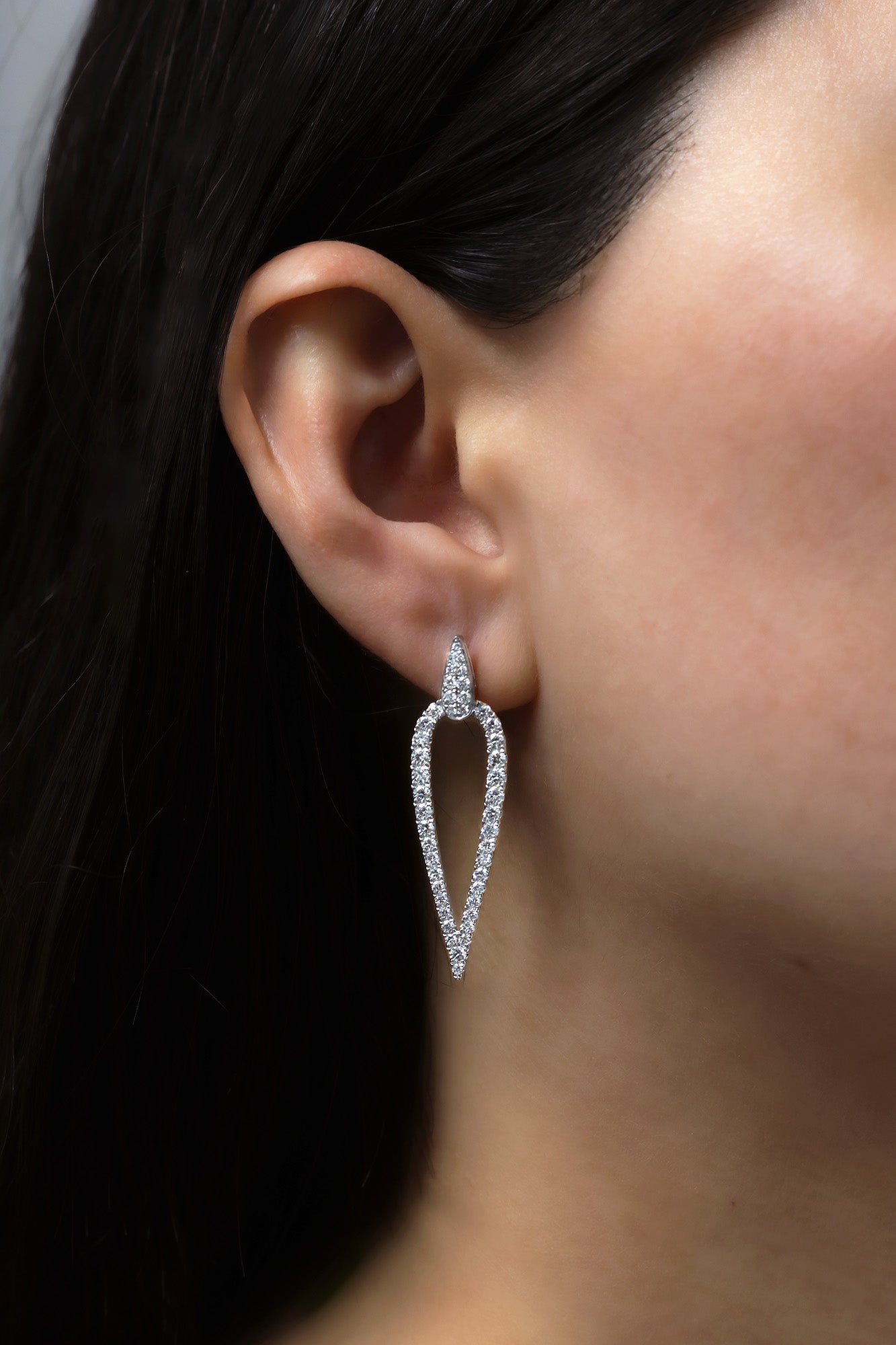 White Gold POINTED COCKTAIL Dangles Earrings 1.9 cts.