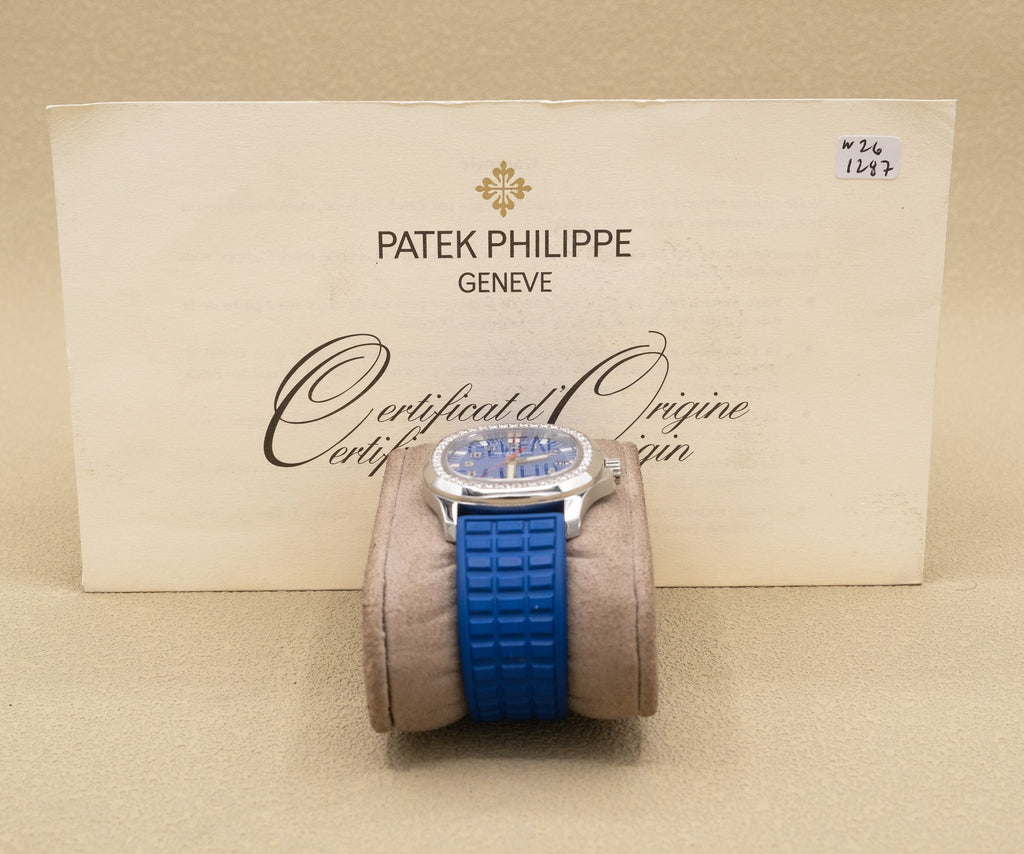 Patek Philippe Aquanaut Blue Dial on Blur Rubber Strap 5067A-014 Papers 2005