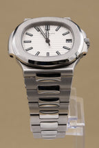 Patek Philippe Nautilus White Dial on Bracelet 5711/1A-011 Complete 2019