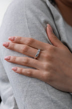3 Stone Round Natural Diamond 18KT White Gold Band 0.89ct R-03899