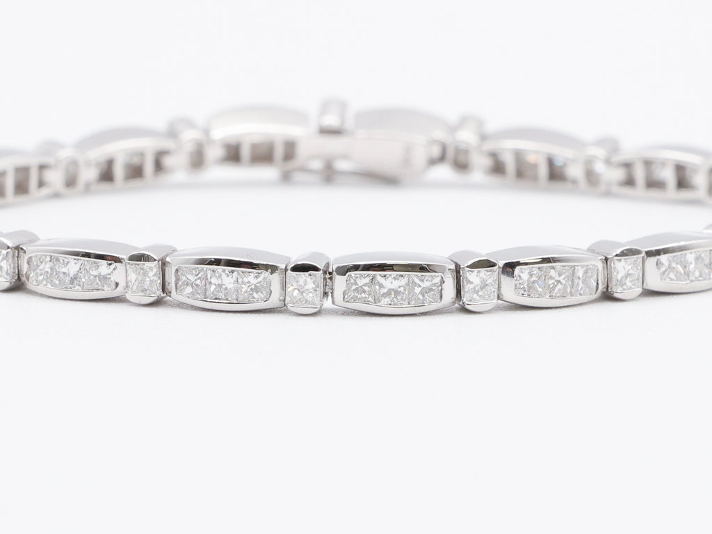 Elegant Round Brilliant Diamond Tennis Bracelet, 4.08ct B-4088