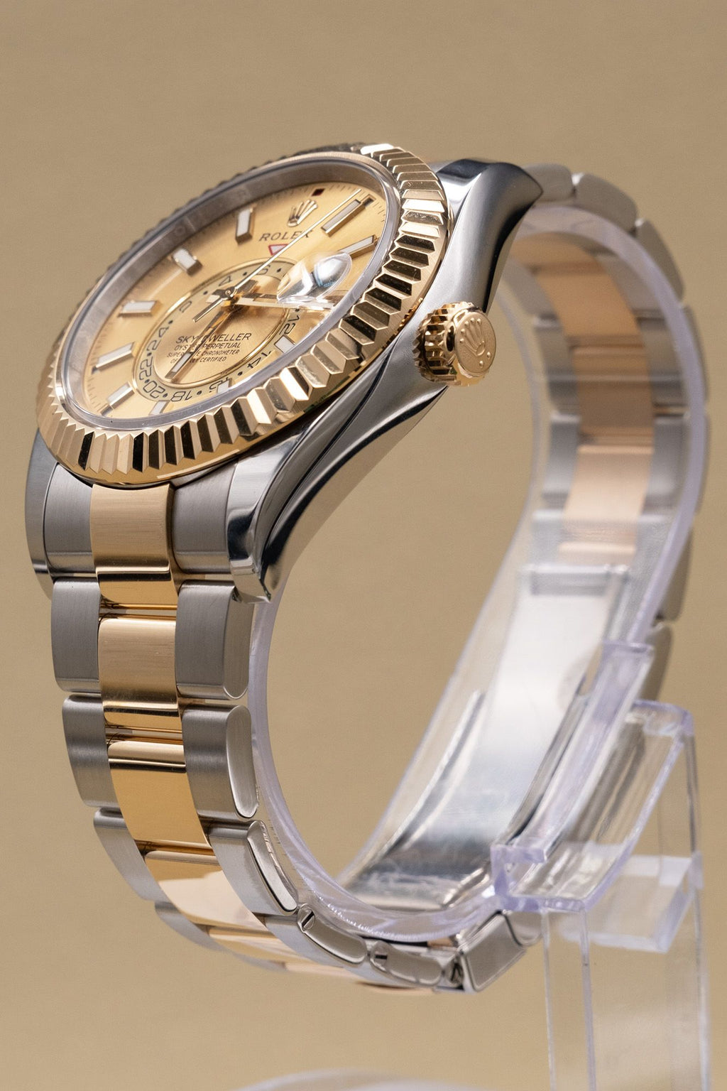 Rolex SkyDweller Champagne Dial on Oyster 326933 Complete 2022