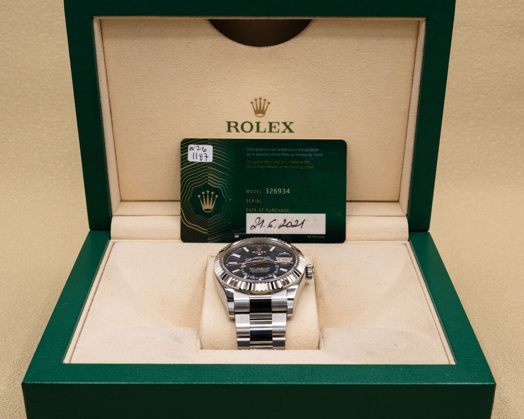 Rolex SkyDweller Blue Dial on Oyster 326934 Complete 2021