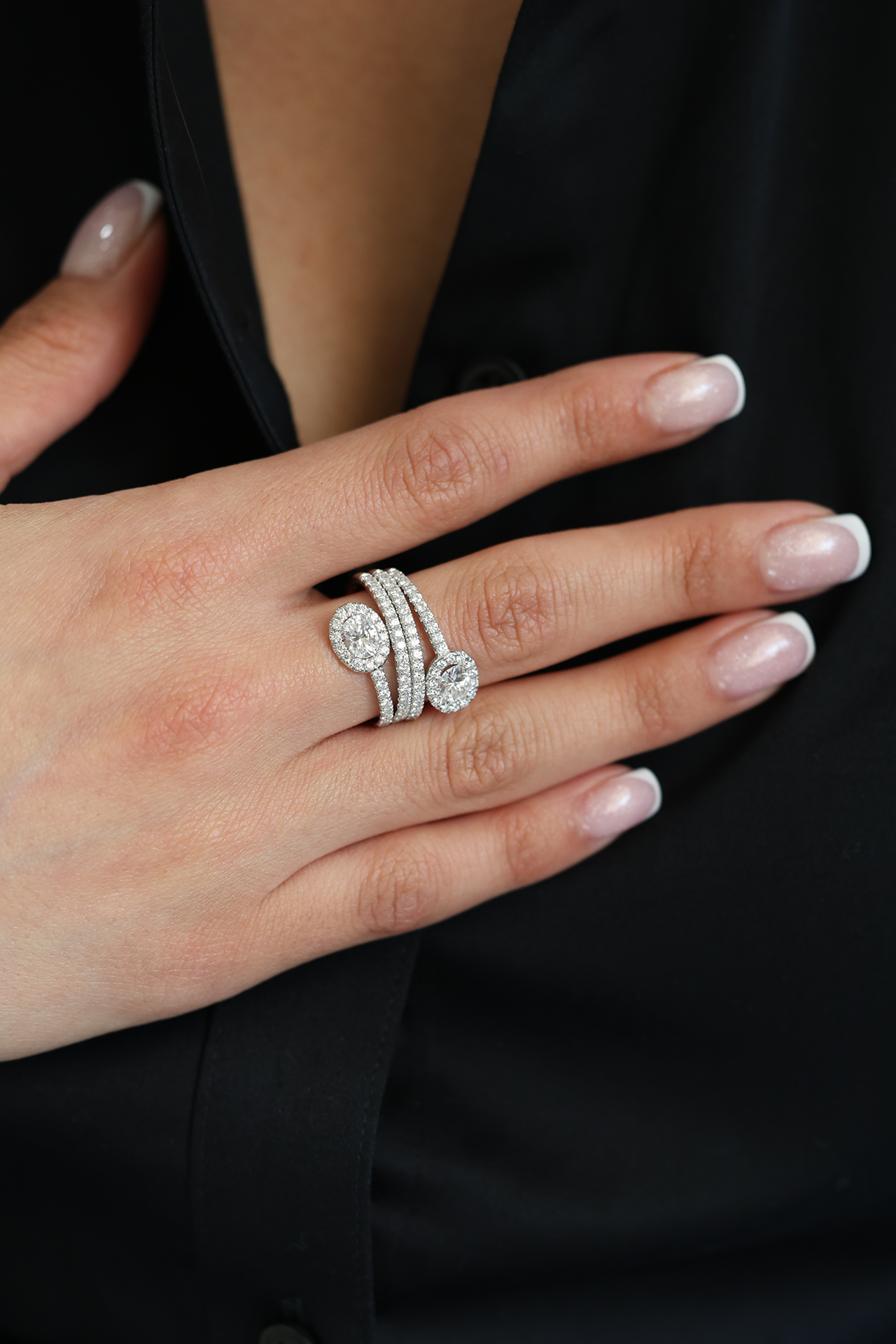 Serpent Spiral Oval Diamond 18KT White Gold Ring 2.03ct R-7170