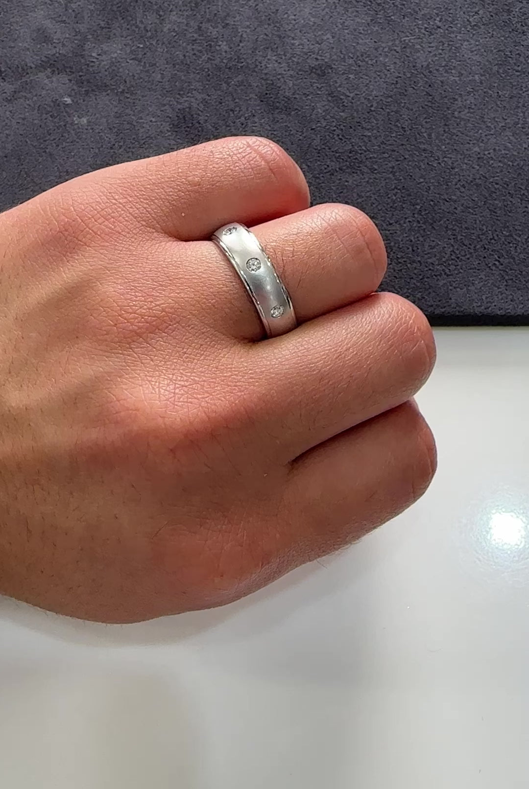 Men's Round Ring 0.4 cts.