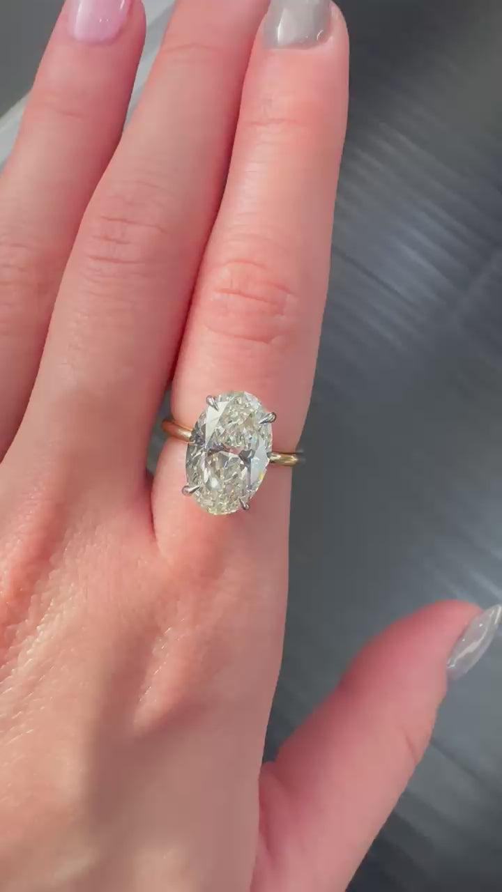 Two-Tone OVAL CUT SOLITAIRE J I1 GIA CERTIFIED Engagement Ring 5.49 cts.