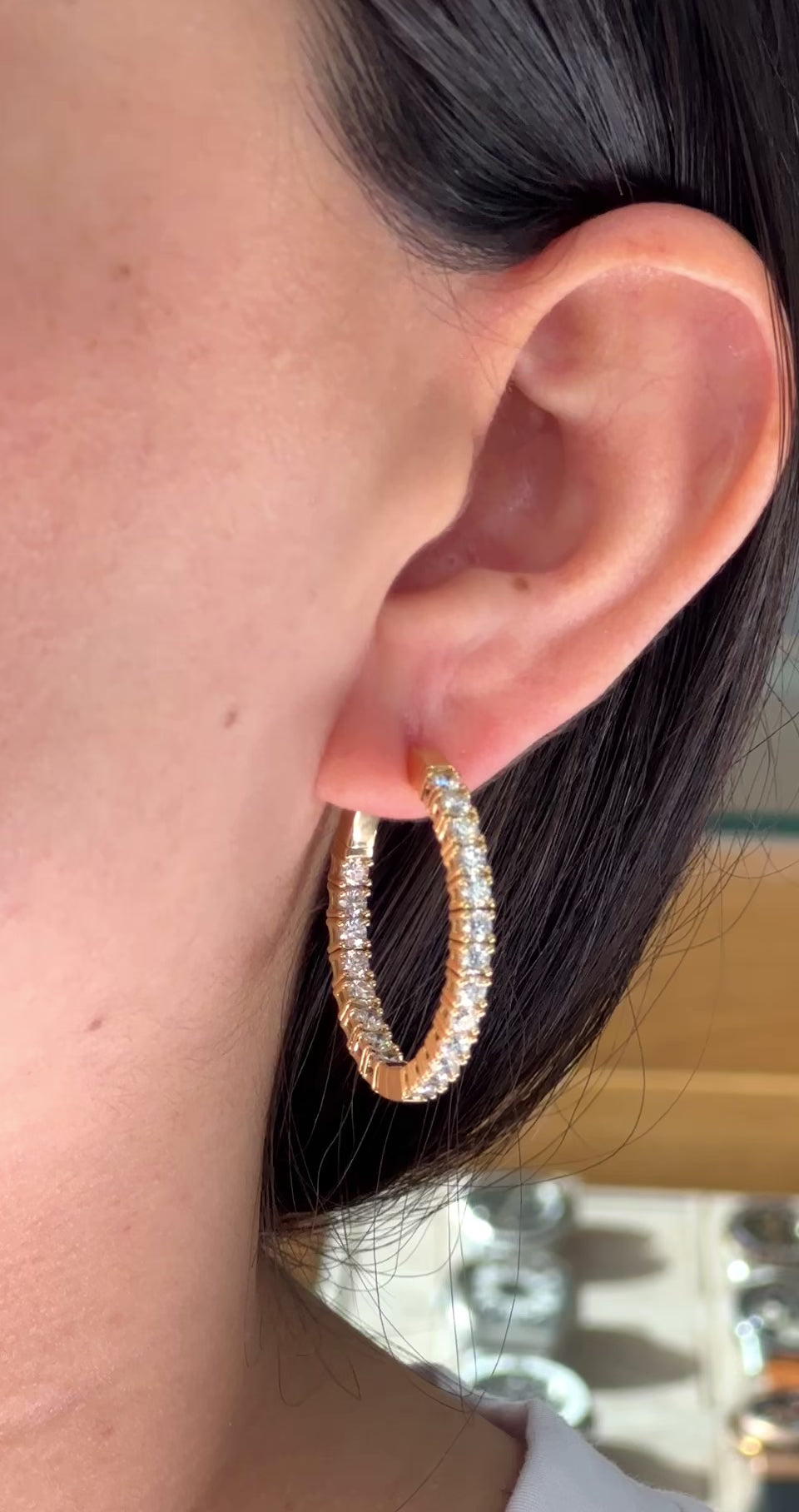 Yellow Gold FLEXIBLE 2.7MM Hoops 3.42 cts.