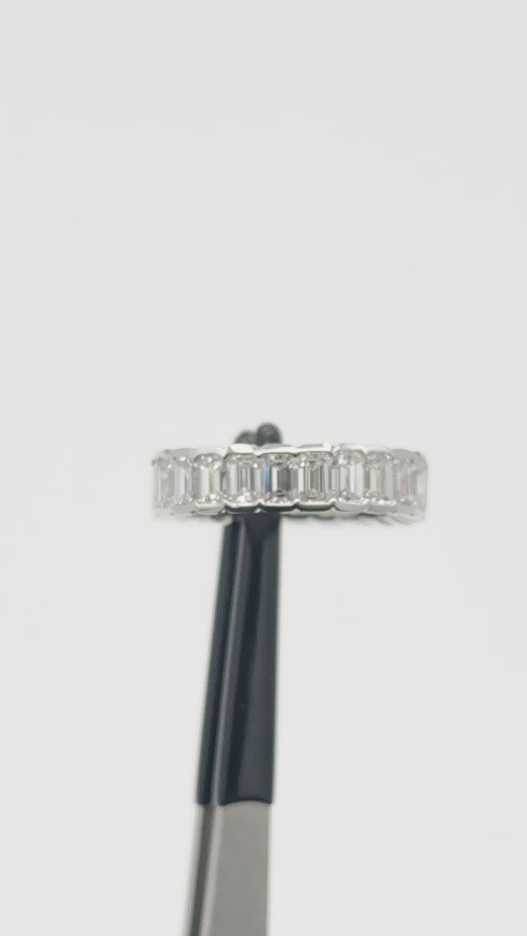 Platinum - Eternity Ring 5.33 cts.