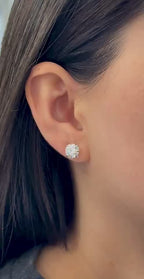 White Gold - Studs 4.06 cts.
