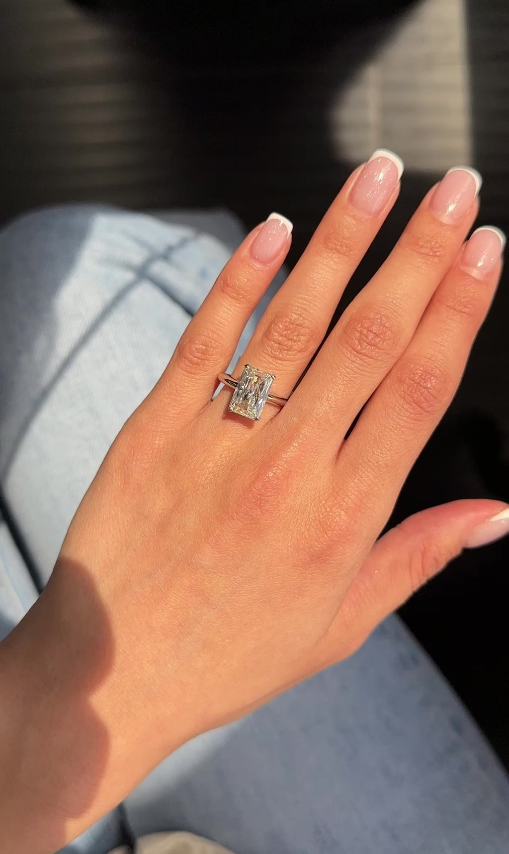 Platinum RADIANT SOLITAIRE - GIA (H SI1) Engagement Ring 3.92 cts.