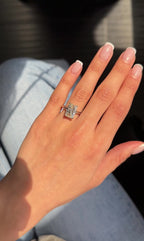 Platinum RADIANT SOLITAIRE - GIA (H SI1) Engagement Ring 3.92 cts.
