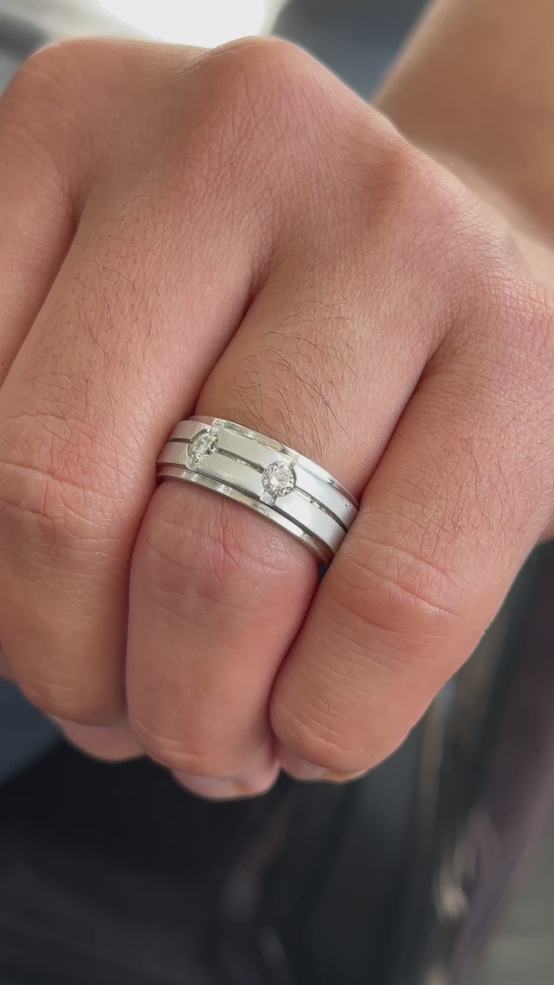 Men's Round Ring 0.66 cts.
