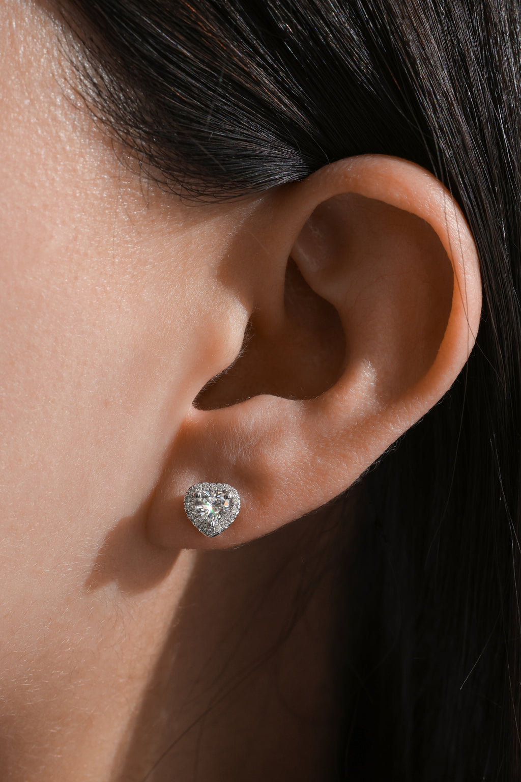 White Gold HEART WITH HALO Studs 0.74 cts.