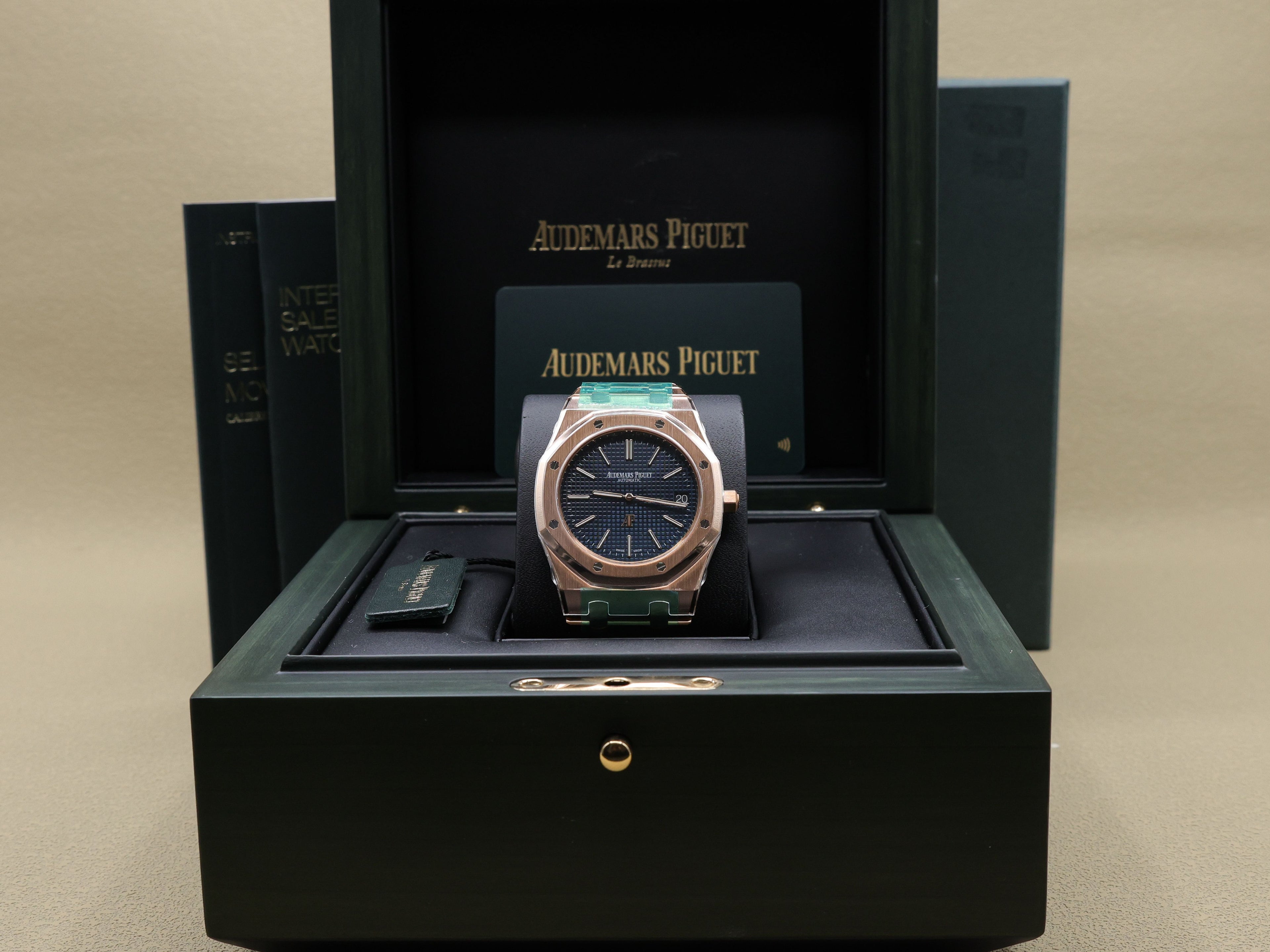 Audemars Piguet Royal Oak Extra-Thin Blue Dial on Bracelet 15202OR.OO.1240OR.01.A Card 2021