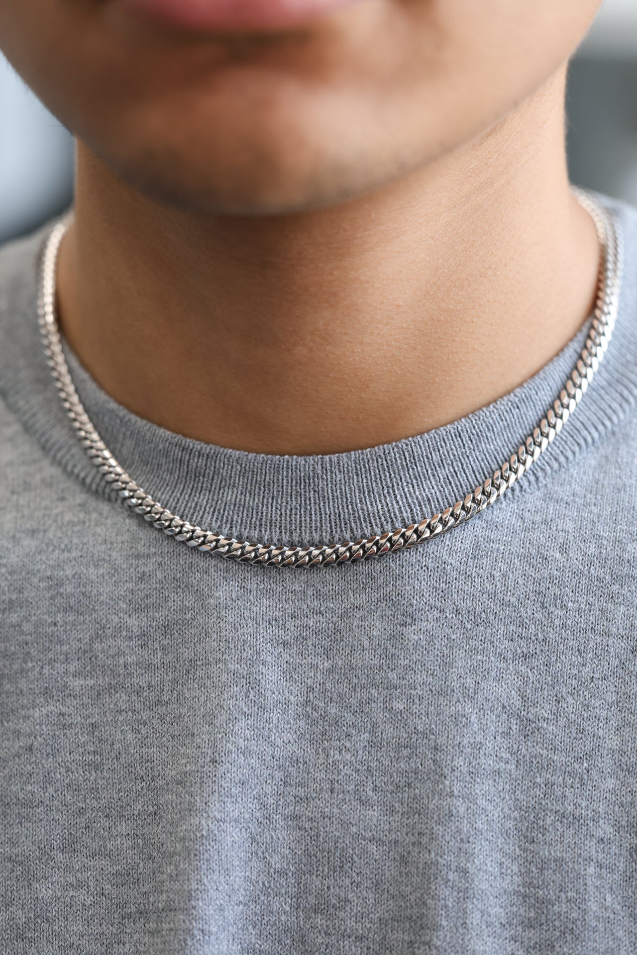 Solid 18K White Gold Link Chain Necklace 7.8g N-78WG