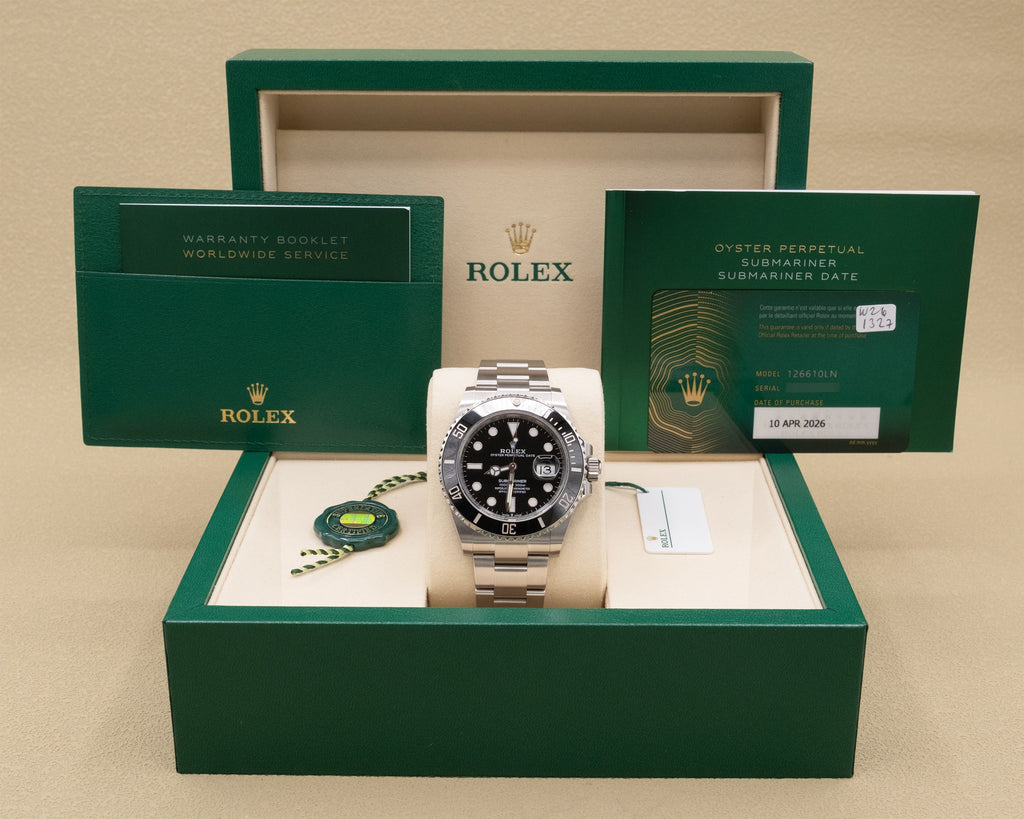 Rolex Submariner Black Dial on Oyster 126610LN Complete 2026