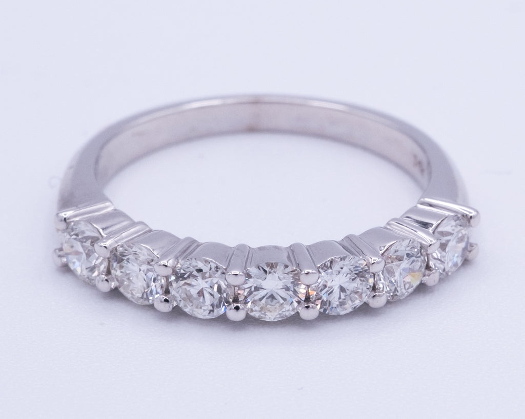 White Gold - Men's Band 1.05 cts.