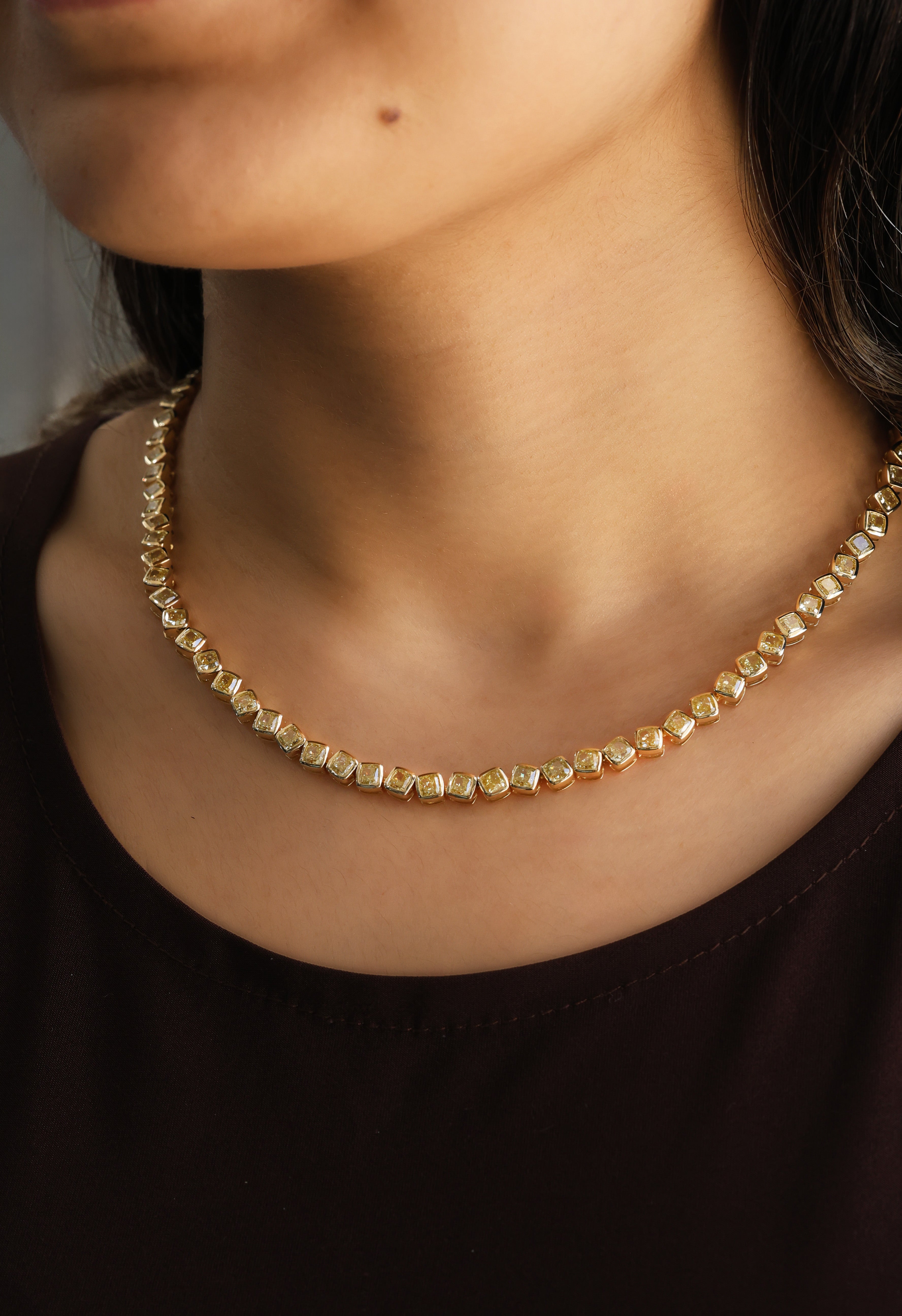 ASKEW 14K Yellow Gold Cushion Diamond Tennis Necklace 27ct N-24020YD