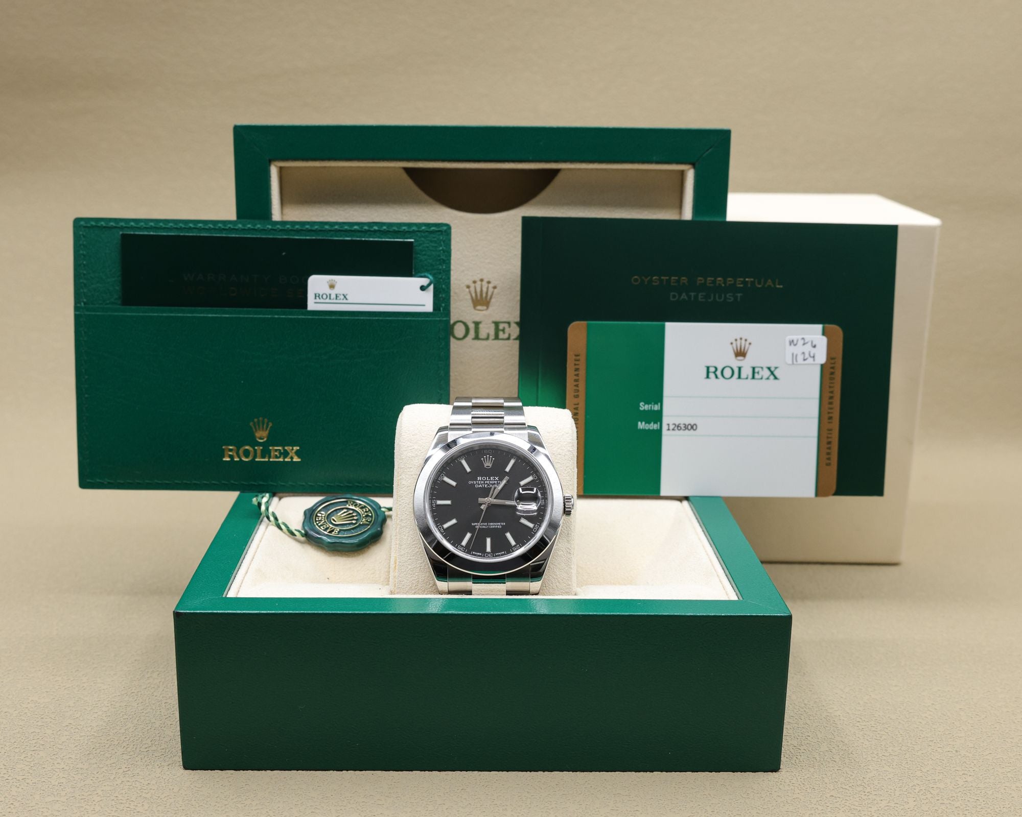 Rolex Datejust 41 Black Index Dial on Oyster 126300 Complete 2017