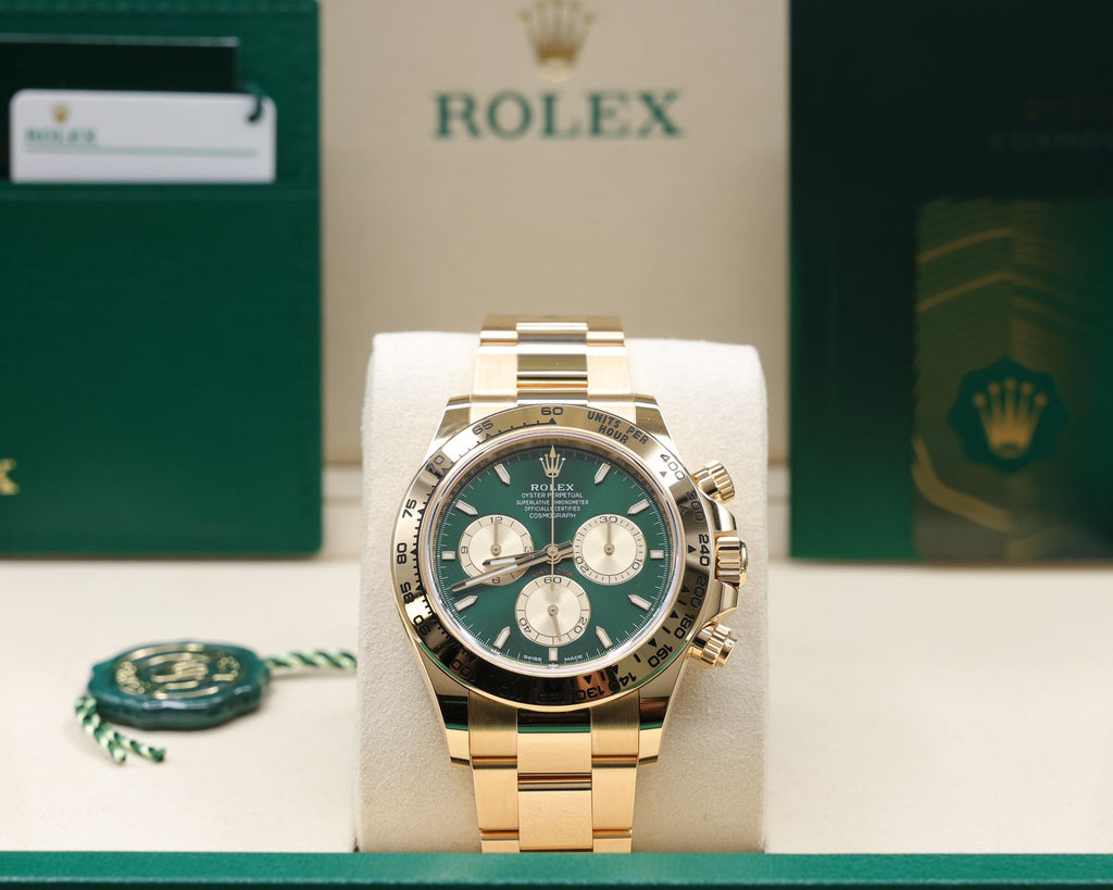 Rolex Daytona Green with Champagne Subdials Dial on Oyster 126508 Complete 2026