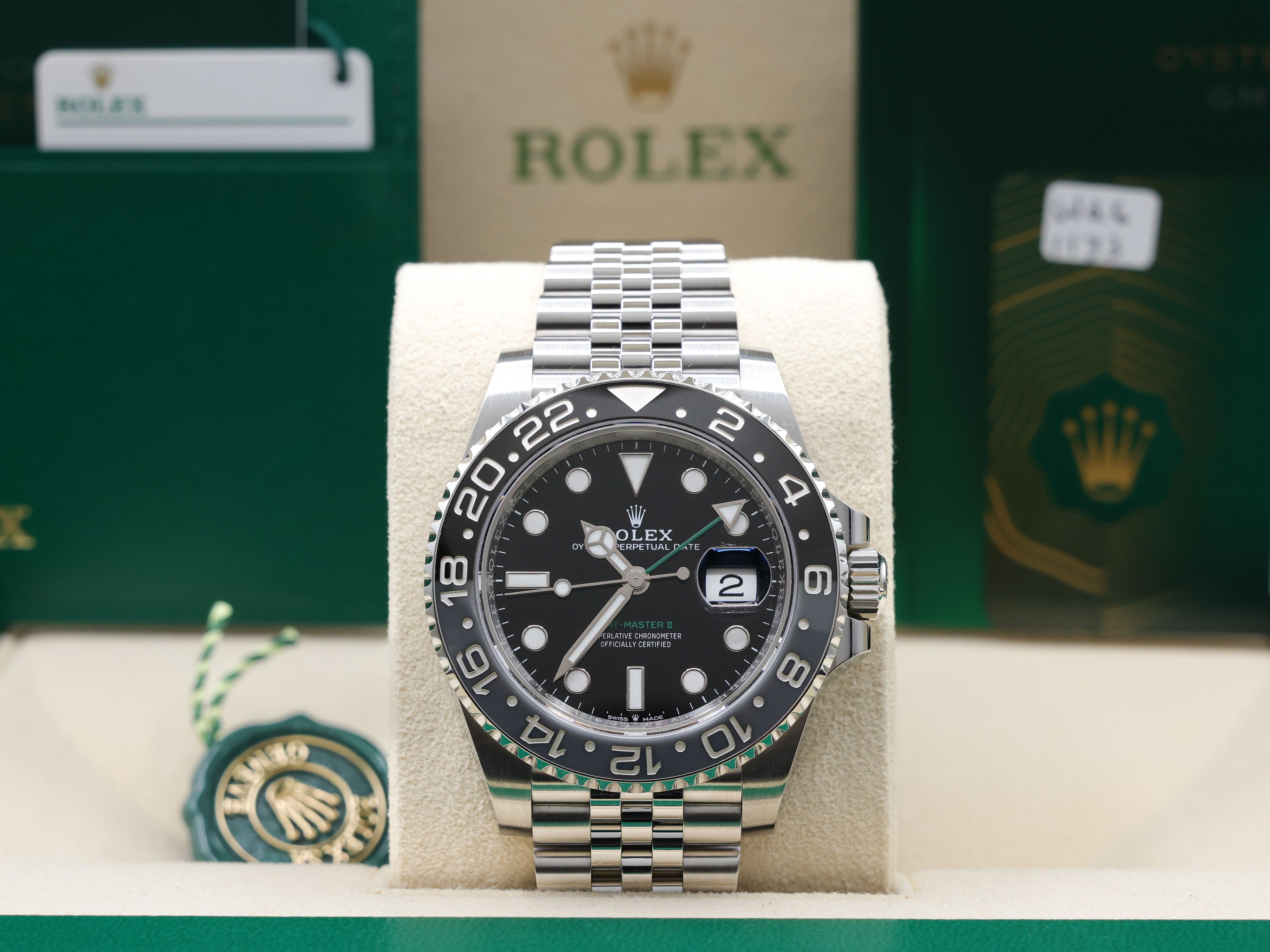 Rolex GMT-Master II Bruce Wayne Black Dial on Jubilee 126710GRNR Complete 2024