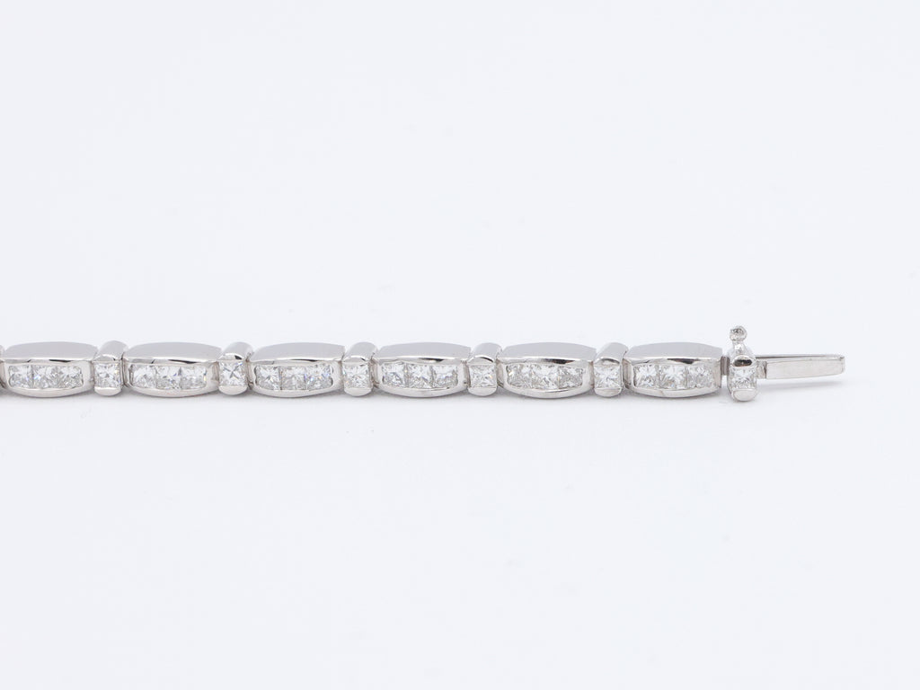 Elegant Round Brilliant Diamond Tennis Bracelet, 4.08ct B-4088