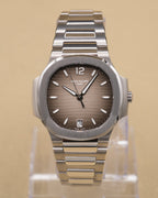 Patek Philippe Ladies Nautilus Smoke Gray Dial on Bracelet 7118/1A-011 Complete 2022