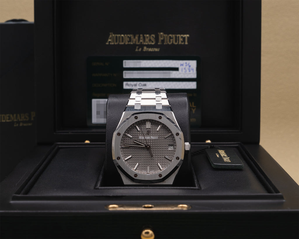 Audemars Piguet Royal Oak Selfwinding Slate Grey Dial on Bracelet 15500ST.OO.1220ST.02 Complete Open Date