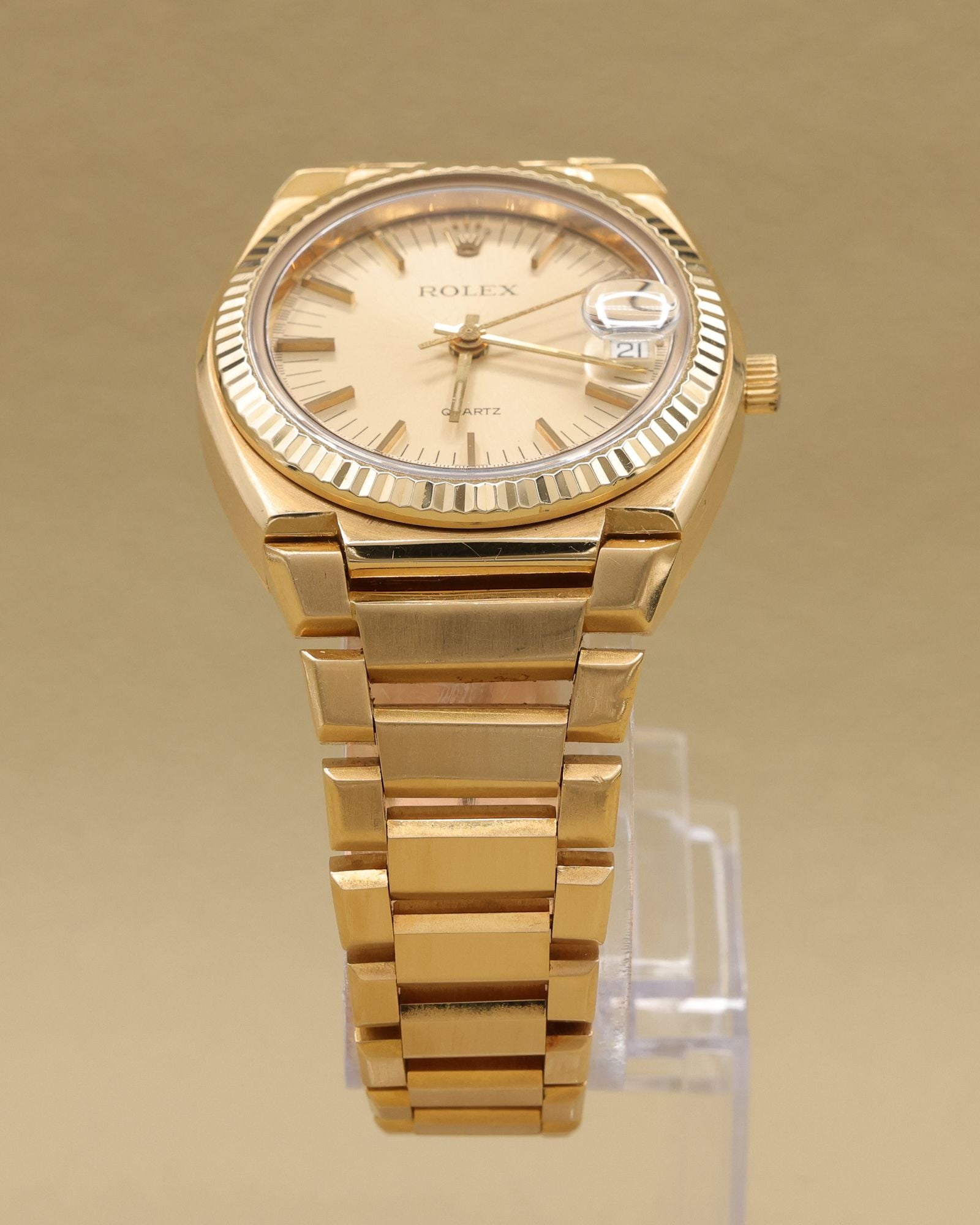 Rolex Datejust Oysterquartz Champagne Dial on Yellow Gold 5100 Papers 1977