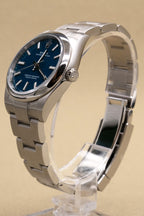 Rolex Oyster Perpetual 34 Blue Index Dial on Oyster 124200 Complete 2026