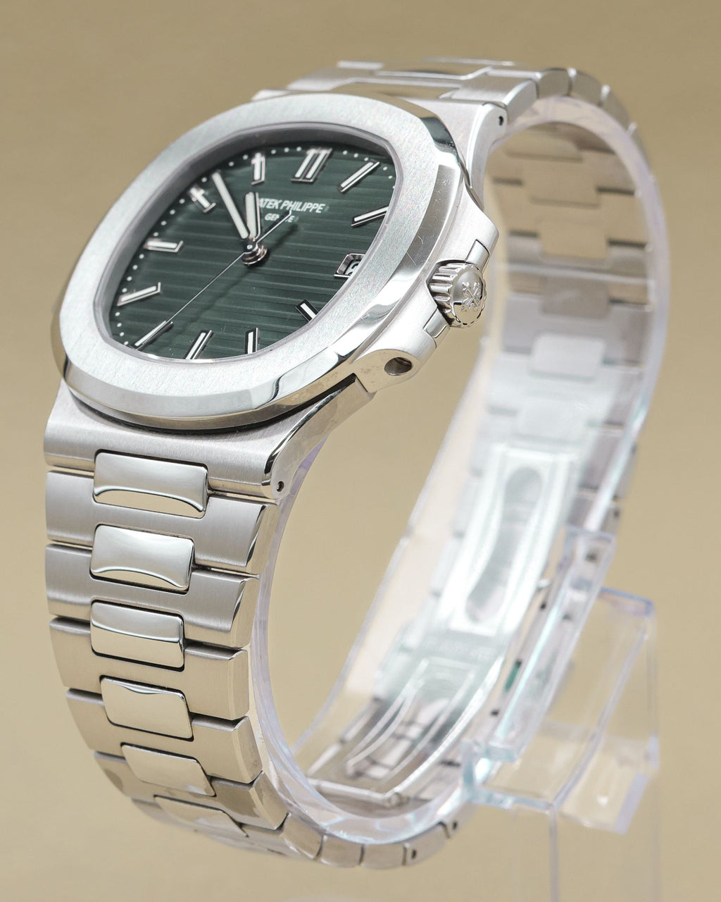 Patek Philippe Nautilus Olive Green Dial on Bracelet 5711/1A-014 Complete 2021